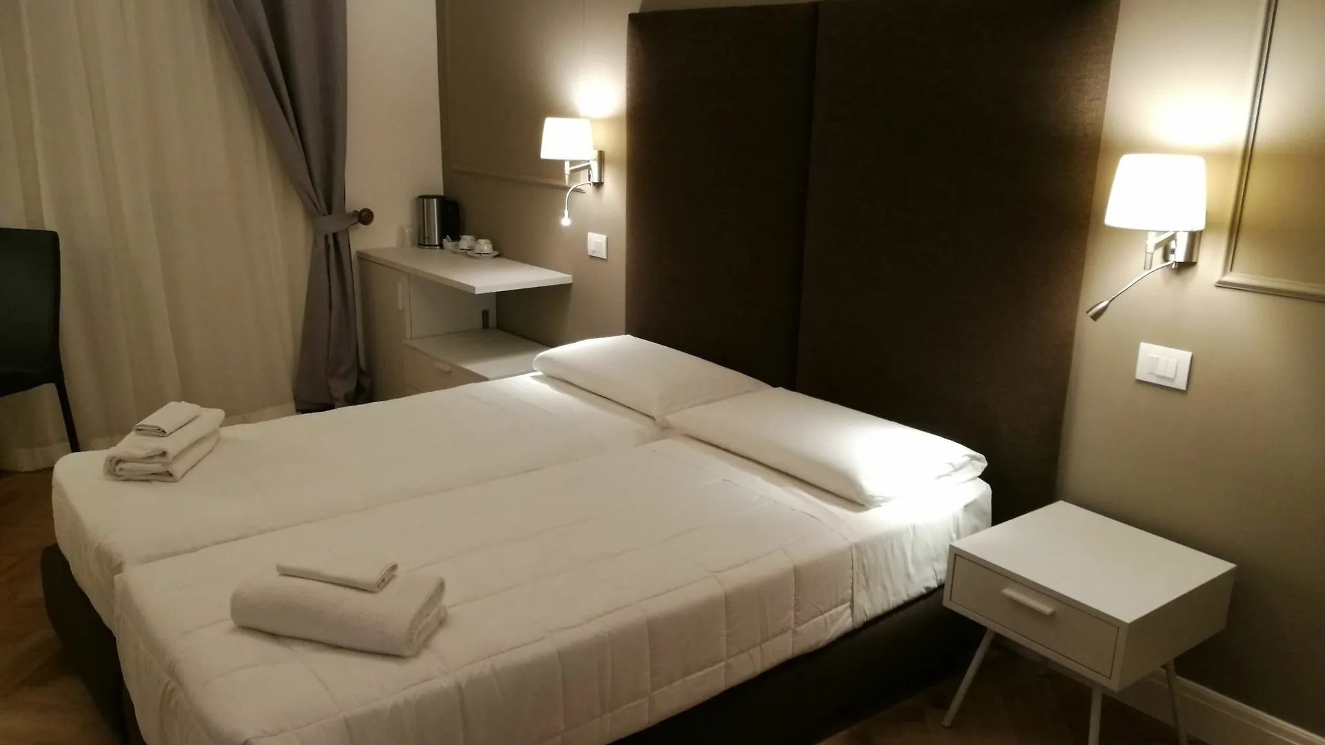 Daphne Guest House Florence